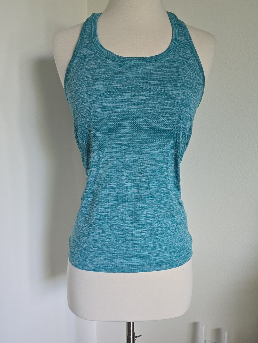 Lululemon Women’s Teal Space-Dye Racerback Tank Top